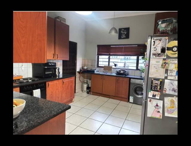 3 BEDROOM PROPERTY TO RENT IN NORTH RIDING